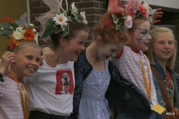 Deel 3 schoolfeest_255