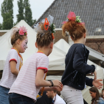 Deel 3 schoolfeest_263