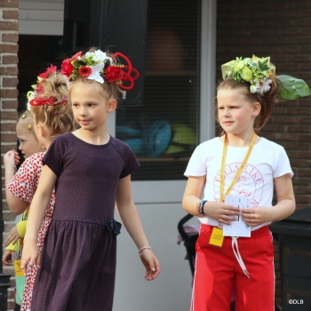 Deel 3 schoolfeest_345