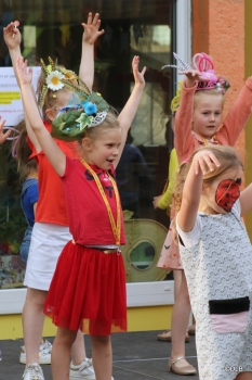 Deel 3 schoolfeest_348